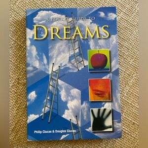 A Pocket Guide to Dreams by Douglas Clucas and Philip Clucas (Paperback)
